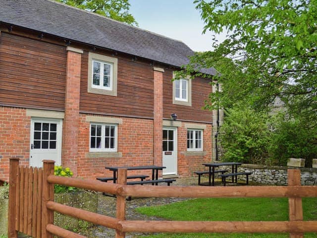 Exterior | Two Dales, Carsington, nr. Ashbourne