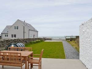 View | Sea-esta, Port William