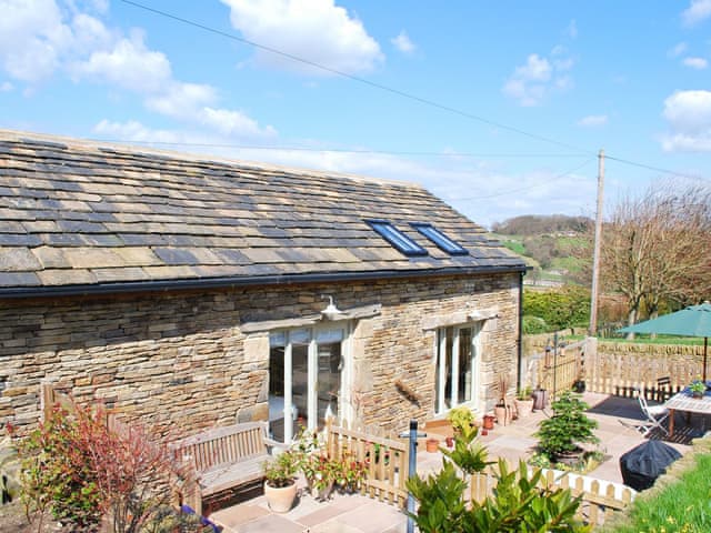 Exterior | Appleshine Cottage, Almondbury