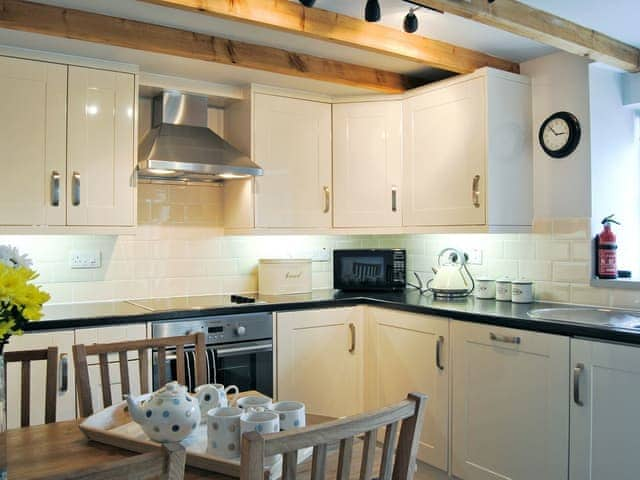 Kitchen/diner | Crabapple Cottage, Nantmawr, nr. Oswestry