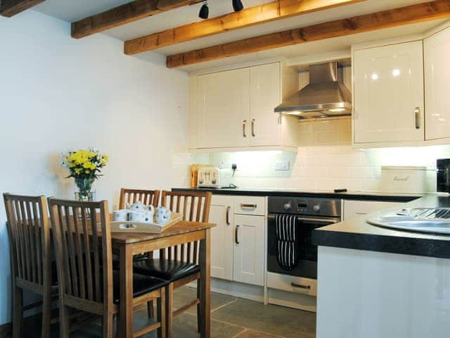 Kitchen/diner | Crabapple Cottage, Nantmawr, nr. Oswestry