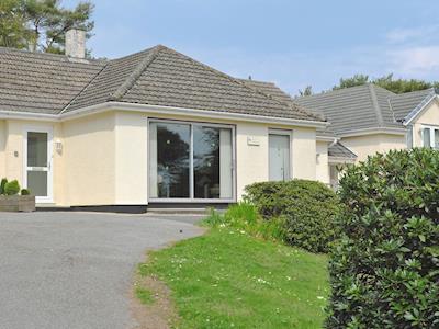 SEAVIEW BUNGALOW