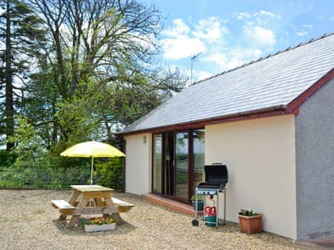 Exterior | Elm Cottages - Elm View, Cwmbach, nr. Whitland