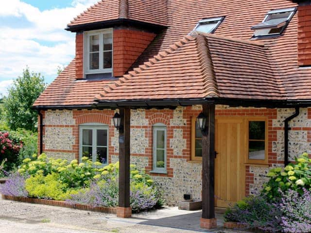 Delightful, barn conversion | The Owl House, Bishops Waltham