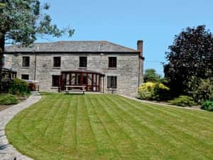 Exterior | Prideaux Farm Cottages - Prideaux Farmhouse, St Blazey, nr. Par