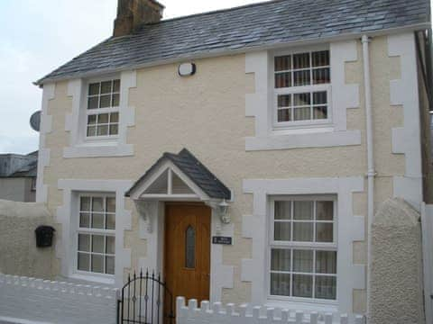 2 Bryn Cottage, Llandudno