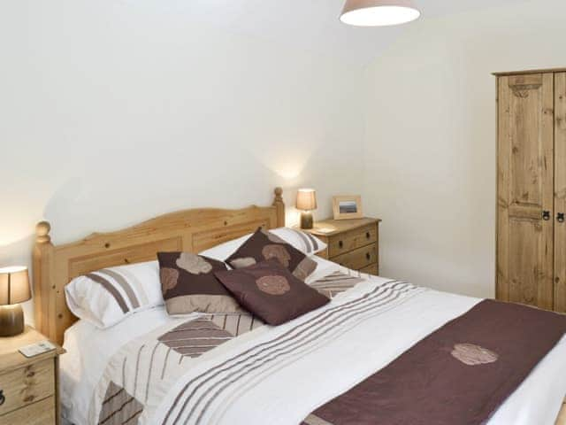 Double bedroom | Jeremiah Cottage, Bradwell