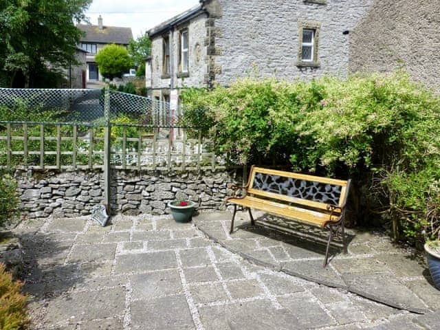 Sitting-out-area | Jeremiah Cottage, Bradwell