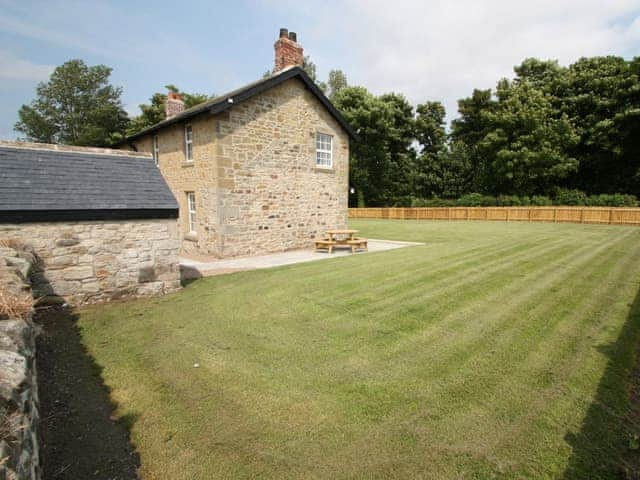 Plantation Cottage, Rock near Alnwick