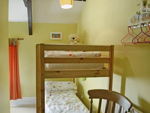 Bunk bedroom suitable for two children aged 12 years and under | Sandsedge Cottage, Druridge Bay