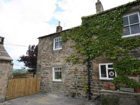 Dilston Cottage, near Corbridge and Hexham