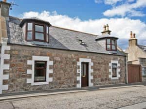 Cowrie Cottage, Portknockie, Banffshire