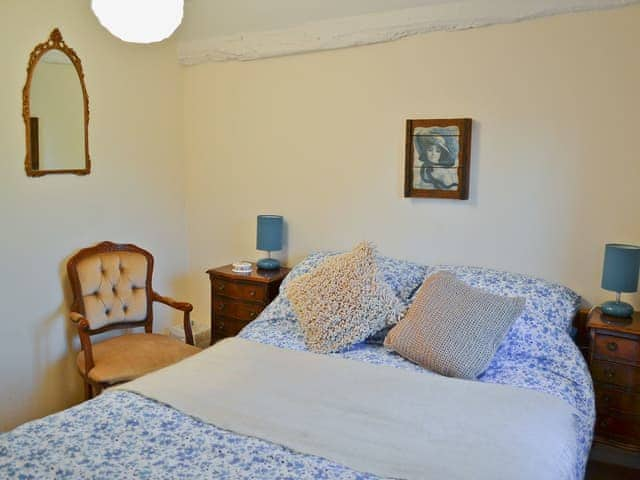 Double bedroom | Rose Cottage, Hythe