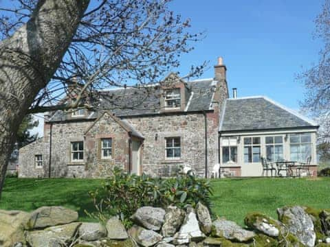 Clochridgestone Cottage, Glenfarg, Perthshire