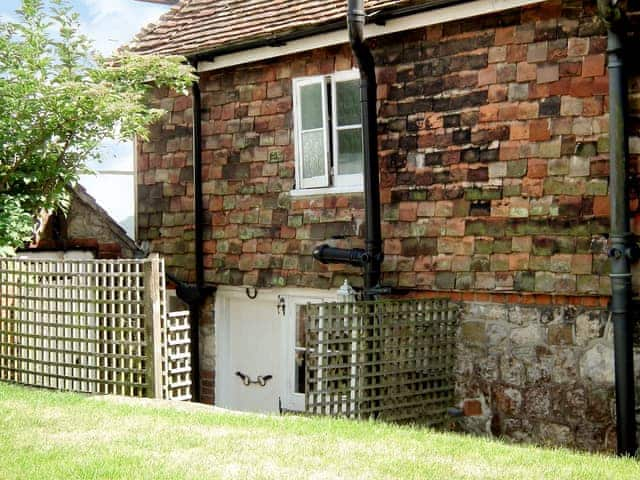 Exterior | Rose Cottage, Hythe