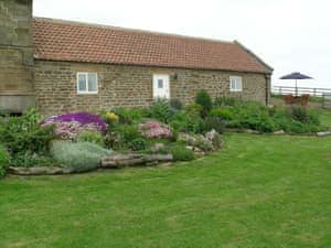 Travellers Rest Farm Cottage, Ugthorpe near Whitby