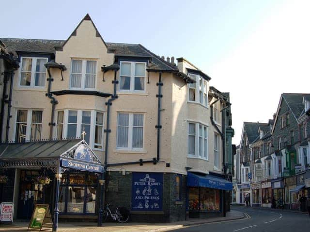 Former hotel in the centre of Keswick converted into beautiful Lakeland apartments | Cairnway - Royal Oak House, Keswick