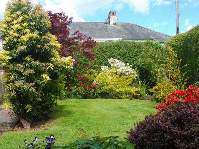 Enclosed rear lawned garden | The Fells, Keswick