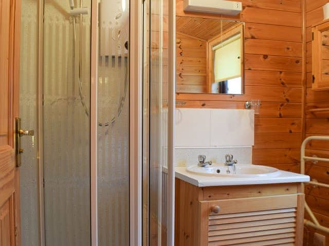 Shower room | Whiteside Lodge - Burnside Park - Burnside Park, Keswick