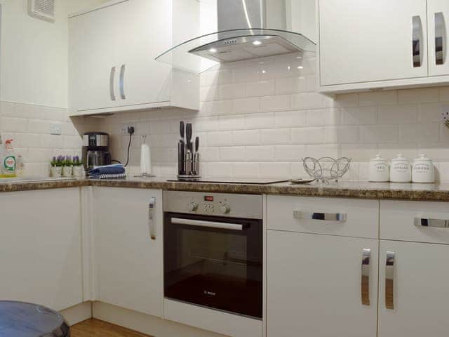 Well equipped kitchen | 18 Elm Court - Greta Grove Apartments, Keswick