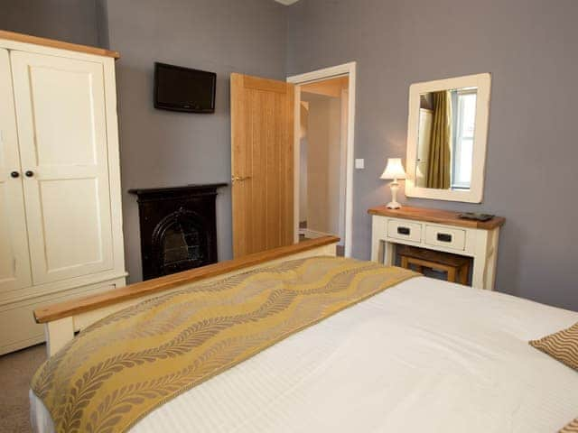 Ample storage in first floor double bedroom | Tommy&rsquo;s Cottage, Keswick