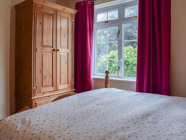 Cosy and inviting double bedroom | Valentine Cottage, Keswick