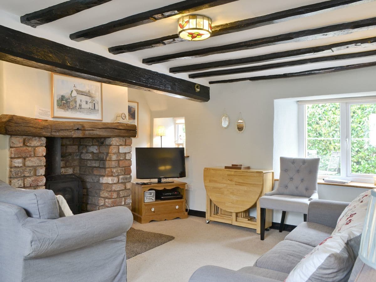 Jacky Garth Cottage