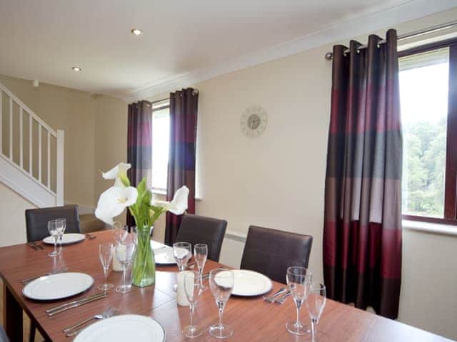 Dining Area | Rosecraddoc Manor - Lake View Villas, Liskeard