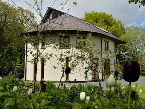 Henllys Lodge, Cilycwm, Llandovery