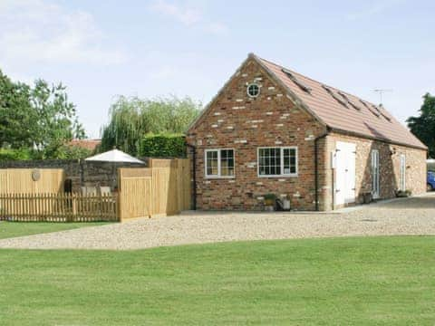 Exterior | Peacock Barn, Timberland, nr. Woodhall Spa