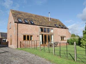 Exterior | Manor Farm Barns - The Old Workshop, Crimscote, nr. Newbold