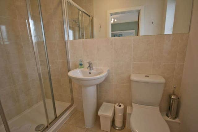 En-suite | Hilly Brow, Beadnell