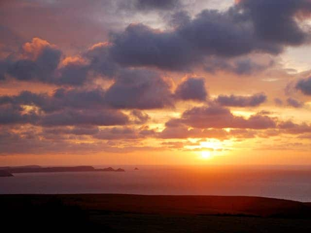 You will see Trevose Lighthouse flashing in the evening | Downhouse Cottage, Downhouse - Downhouse Cottages, Trebarwith, near Delabole