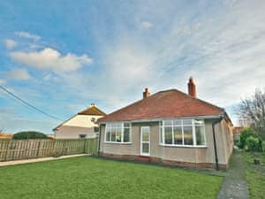 Exterior | Ziggy&rsquo;s Retreat, Seahouses