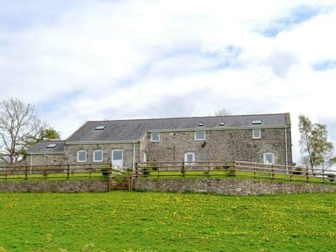 Lovingly restored holiday home | Hersedd Barns, Hendra, near Mold