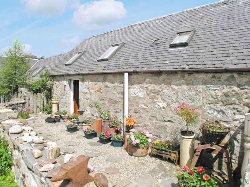 ELLON COTTAGE - W43335