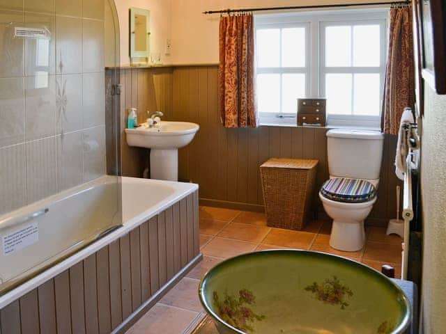 Bathroom | Rowan Cottage, Craster