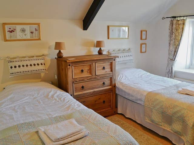 Twin bedroom | Rowan Cottage, Craster