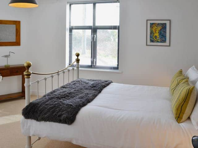 Double bedroom | Linhay Apartment, St Austell