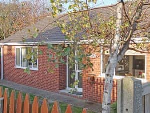 Exterior | Avalon, Grainthorpe, nr. Louth