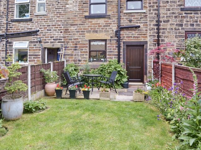 Exterior - rear | Park View Cottage, Glossop