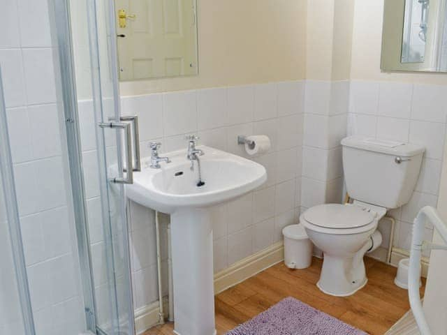 Shower room | Beech Cottage, Windermere