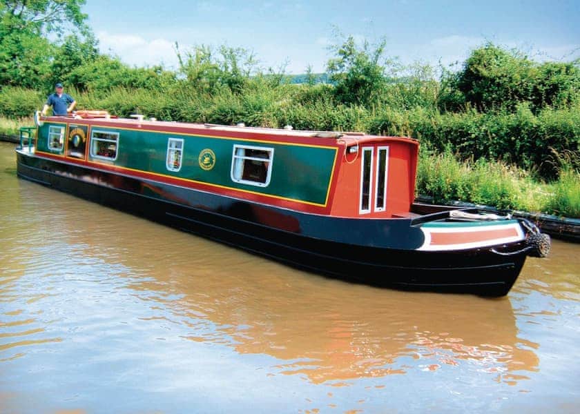 Wrenbury Bunting Boat Hire