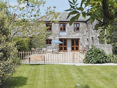 Exterior | Little Polgrain Barns - Grain Store 2, Caerhays, nr. Tregony