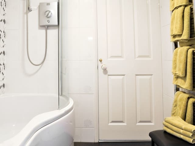 Bathroom | Harwood Dale Cottage, Kendal