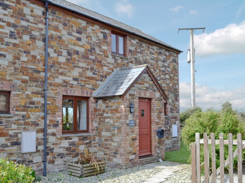 Exterior | Harvest Cottage, Padstow