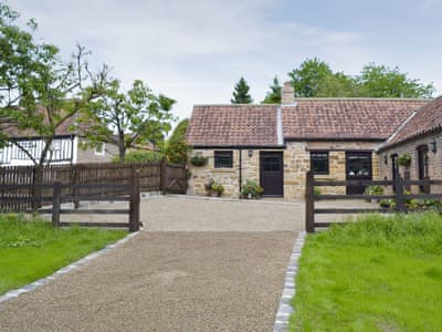 Exterior | Paper Mill Cottage, Sutton-under-Whitestonecliffe, nr. Thirsk