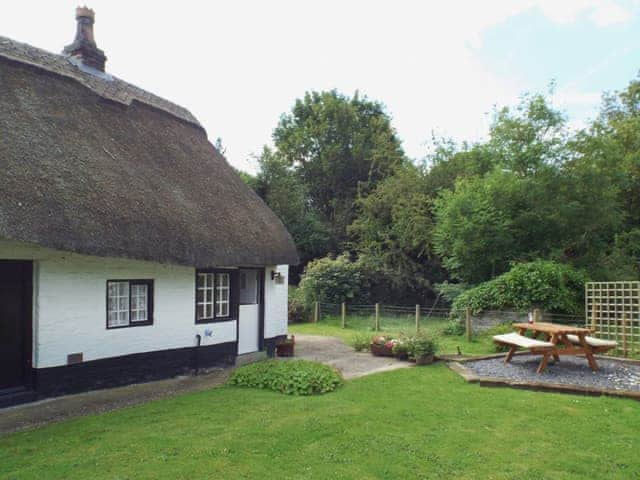 Garden | Childe of Hale Cottage, Hale Village