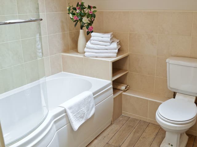Bathroom | Town End Barn, Satterthwaite near Coniston