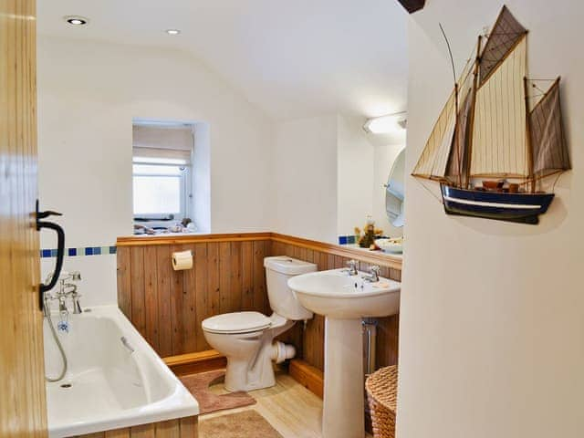 Bathroom | Lynton Cottage, Combe Martin